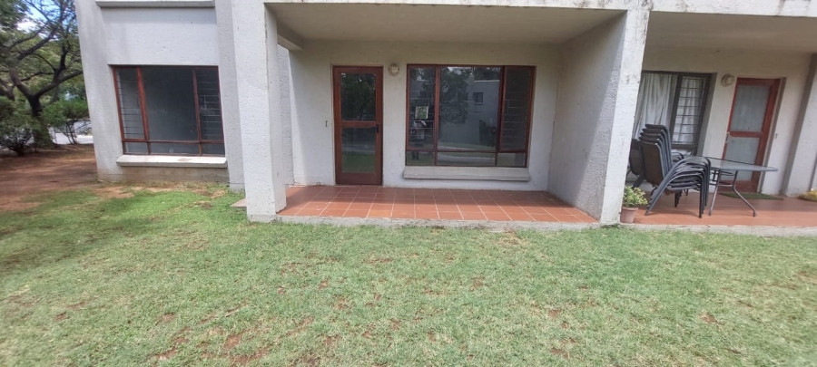 2 Bedroom Property for Sale in Bloubosrand Gauteng
