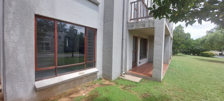 2 Bedroom Property for Sale in Bloubosrand Gauteng
