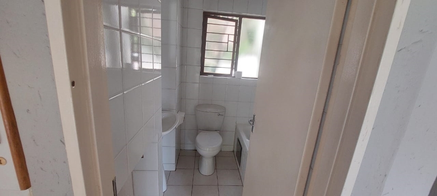 2 Bedroom Property for Sale in Bloubosrand Gauteng