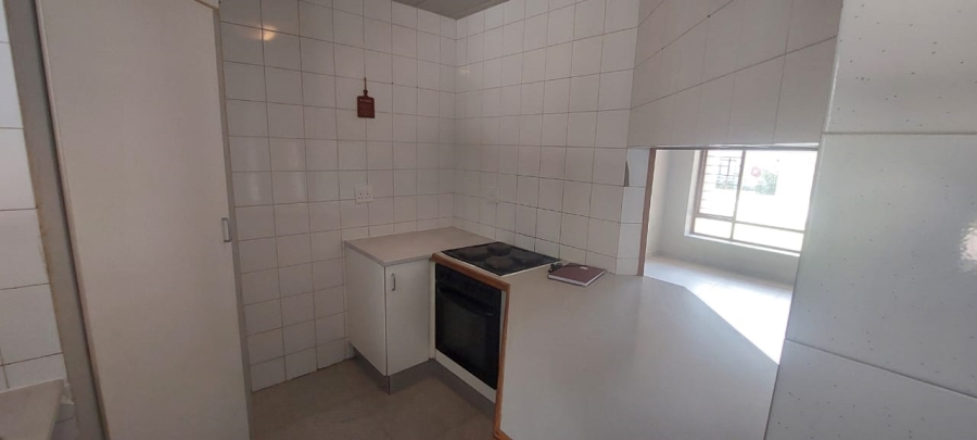 2 Bedroom Property for Sale in Bloubosrand Gauteng