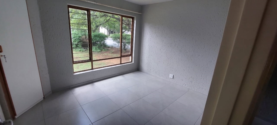 2 Bedroom Property for Sale in Bloubosrand Gauteng