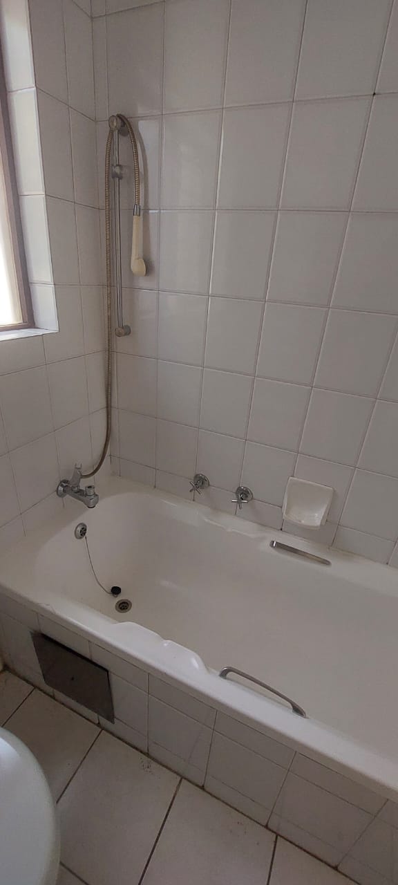 2 Bedroom Property for Sale in Bloubosrand Gauteng