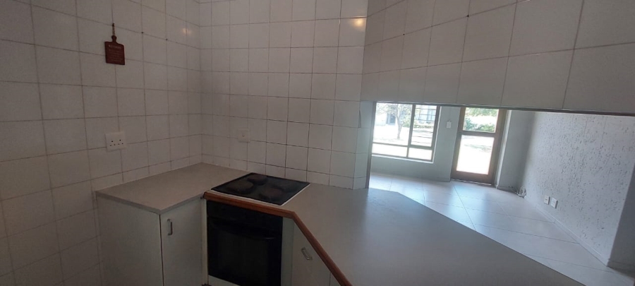 2 Bedroom Property for Sale in Bloubosrand Gauteng