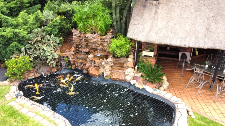 Commercial Property for Sale in Zuurbekom Gauteng