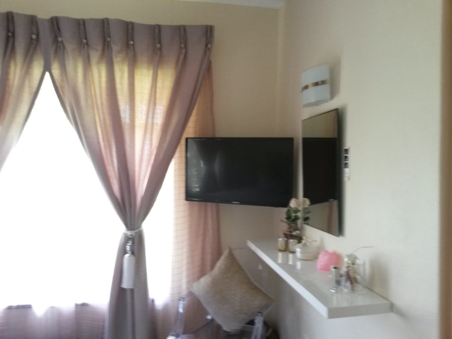Commercial Property for Sale in Zuurbekom Gauteng