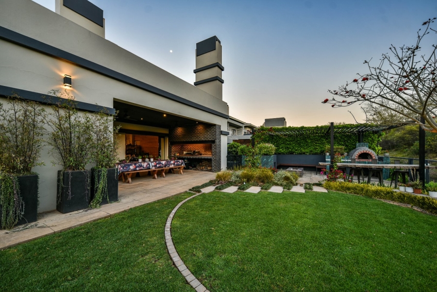 5 Bedroom Property for Sale in Lombardy Gauteng
