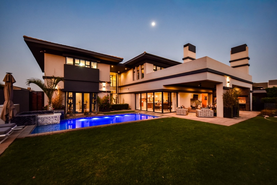 5 Bedroom Property for Sale in Lombardy Gauteng