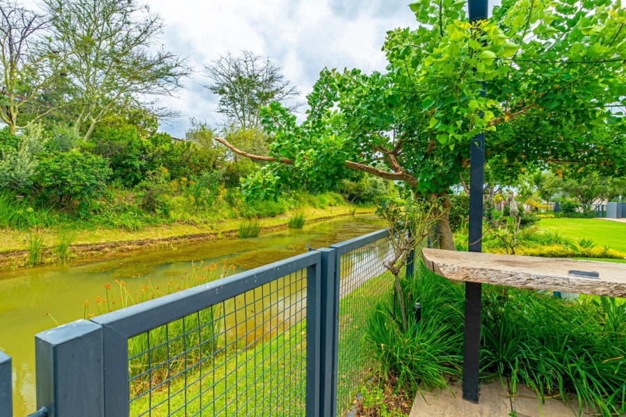 5 Bedroom Property for Sale in Lombardy Gauteng