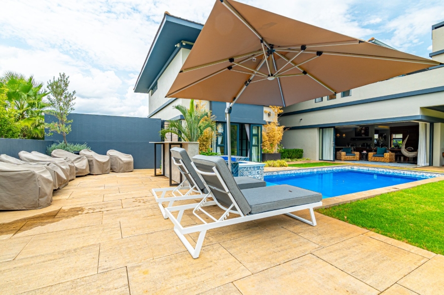 5 Bedroom Property for Sale in Lombardy Gauteng