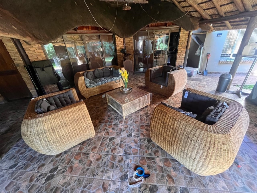 4 Bedroom Property for Sale in Pierre Van Ryneveld Gauteng