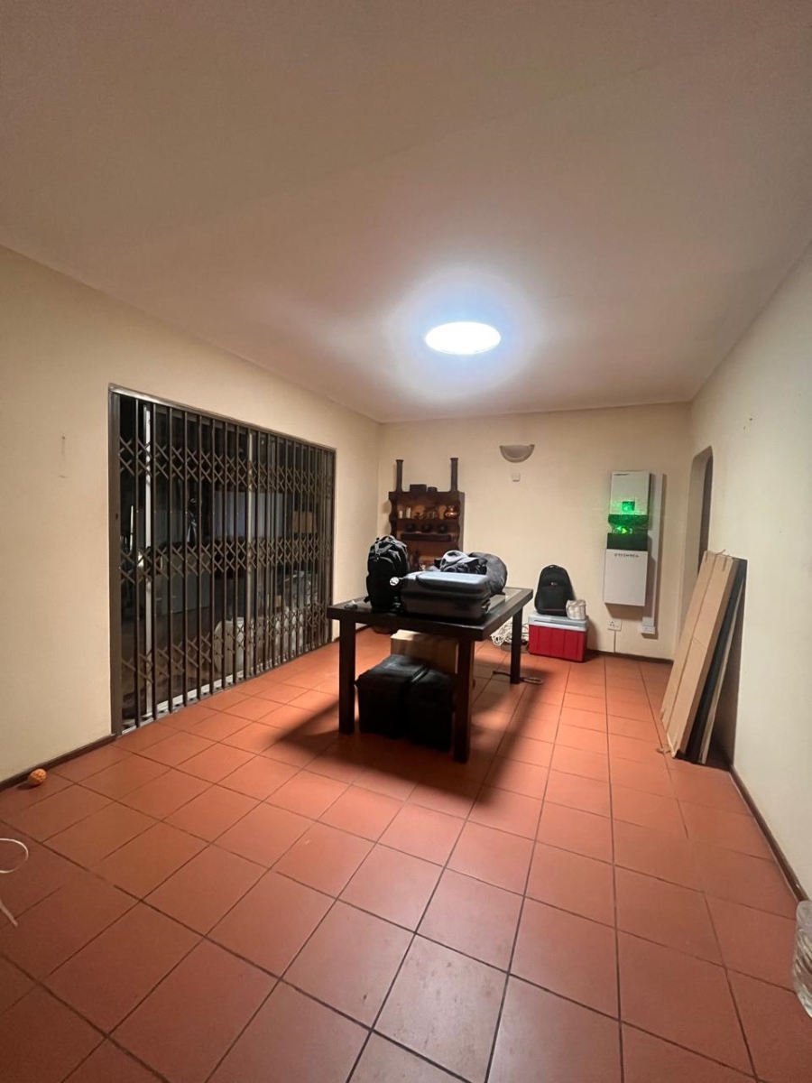 4 Bedroom Property for Sale in Pierre Van Ryneveld Gauteng