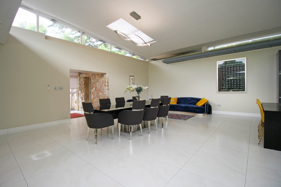 9 Bedroom Property for Sale in Hurlingham Gauteng