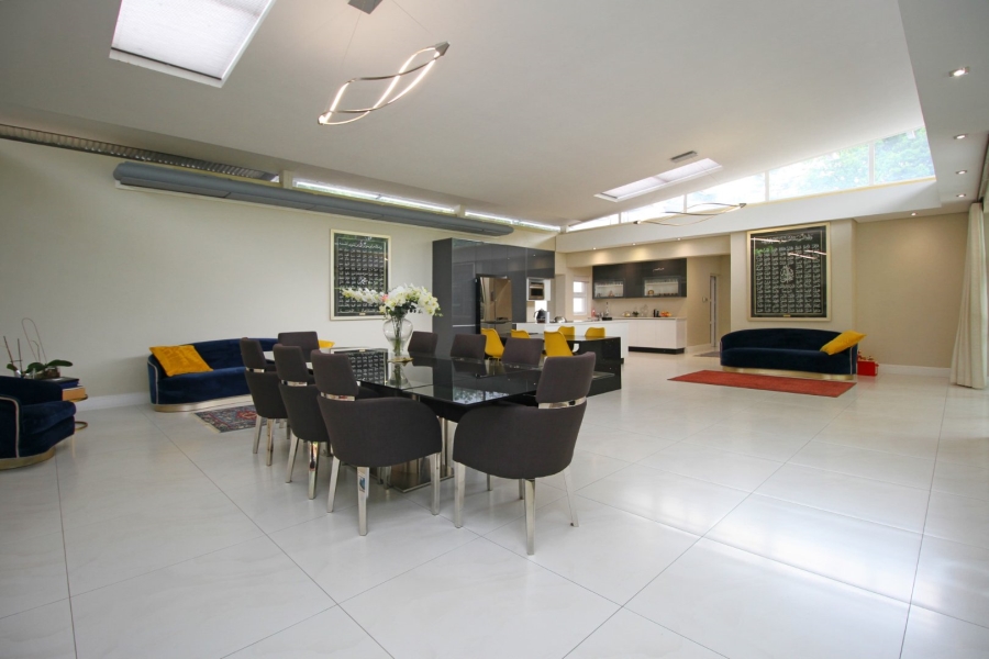 9 Bedroom Property for Sale in Hurlingham Gauteng