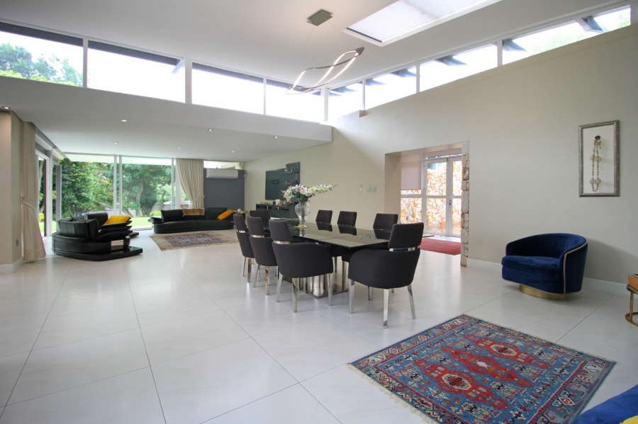 9 Bedroom Property for Sale in Hurlingham Gauteng