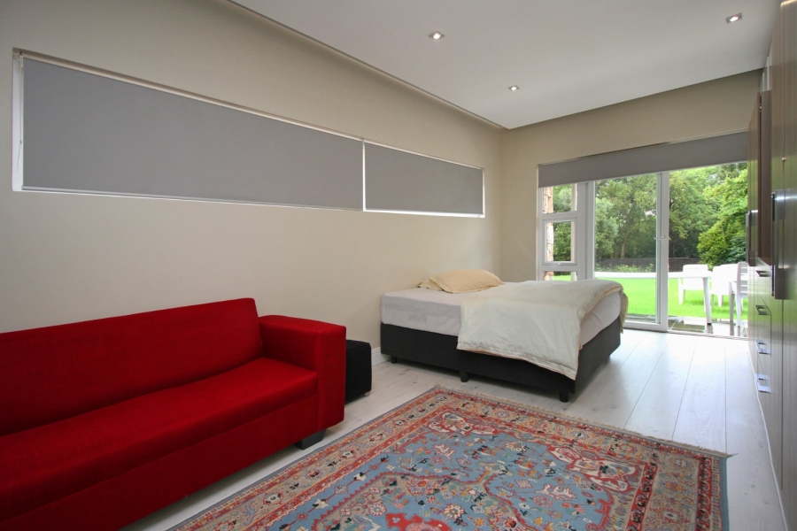 9 Bedroom Property for Sale in Hurlingham Gauteng