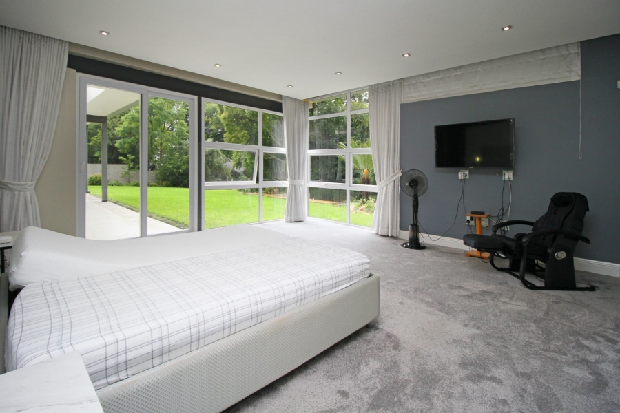 9 Bedroom Property for Sale in Hurlingham Gauteng