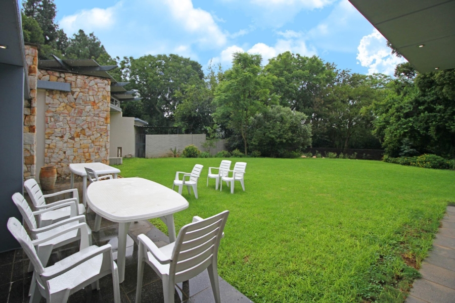 9 Bedroom Property for Sale in Hurlingham Gauteng