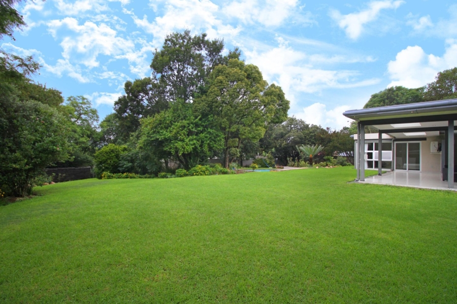 9 Bedroom Property for Sale in Hurlingham Gauteng