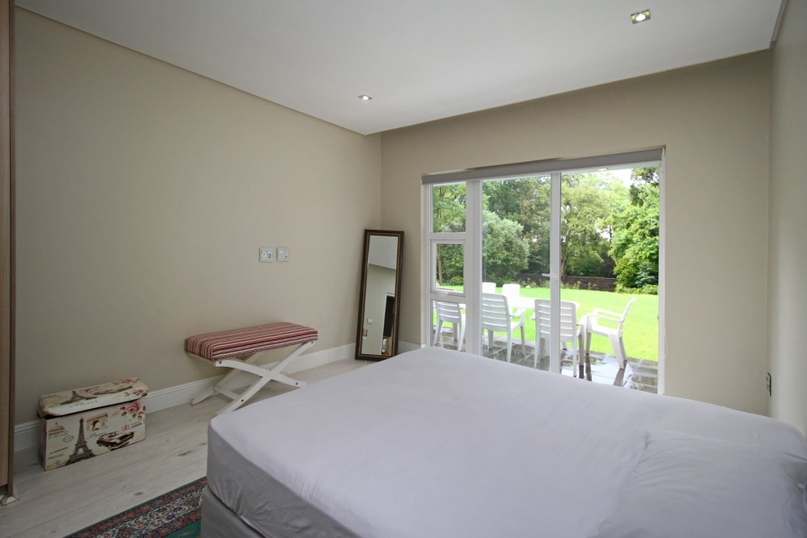 9 Bedroom Property for Sale in Hurlingham Gauteng
