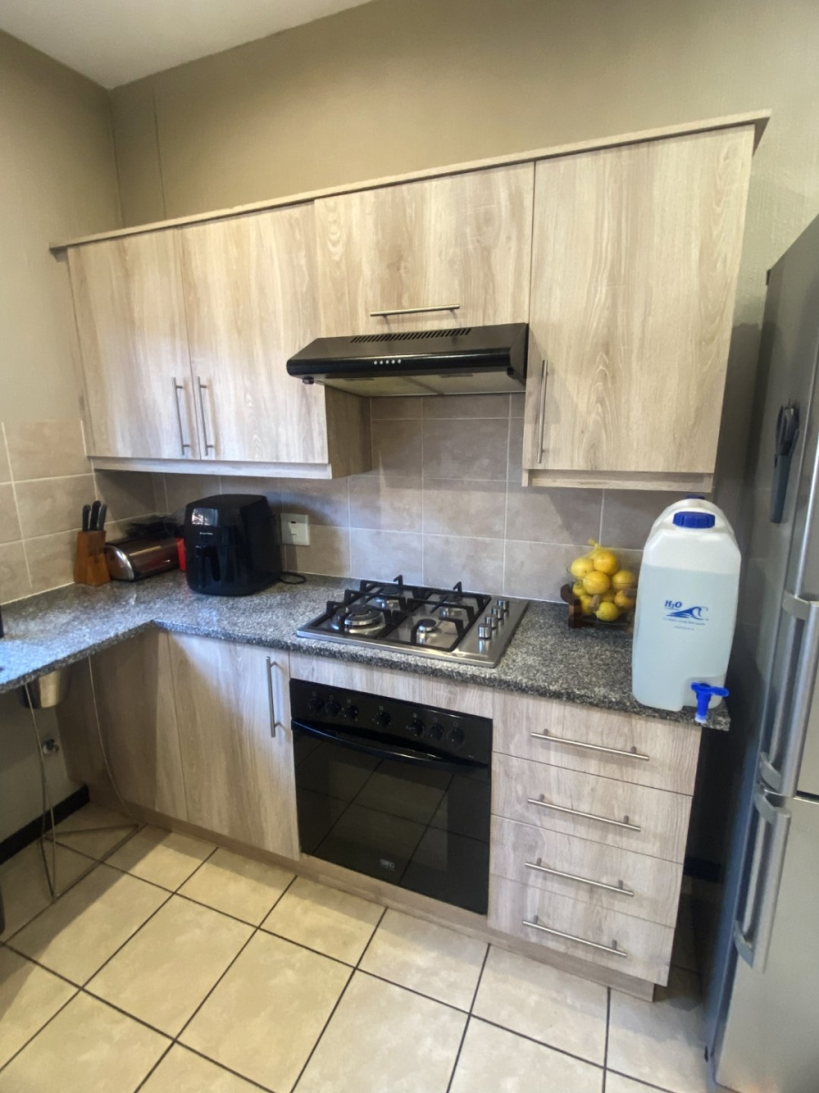 3 Bedroom Property for Sale in Wilgeheuwel Gauteng