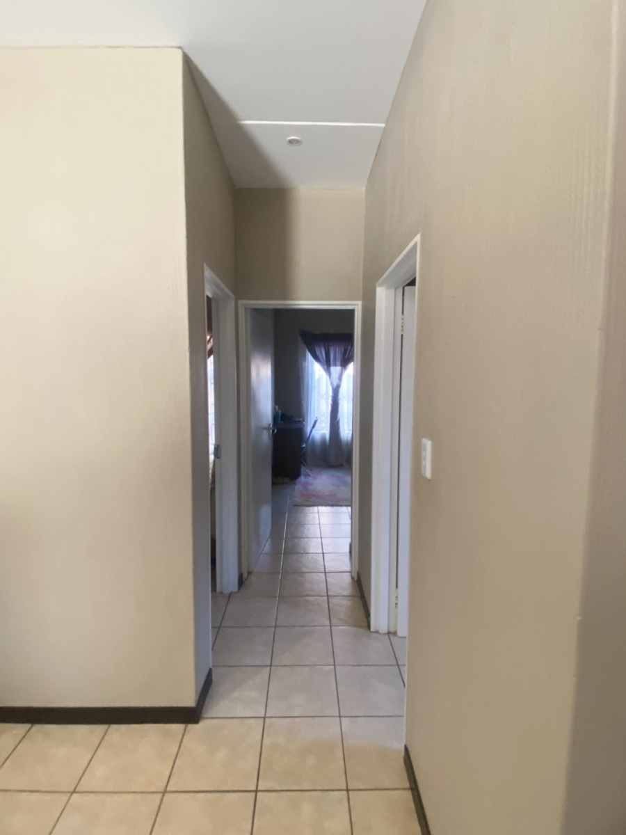 3 Bedroom Property for Sale in Wilgeheuwel Gauteng