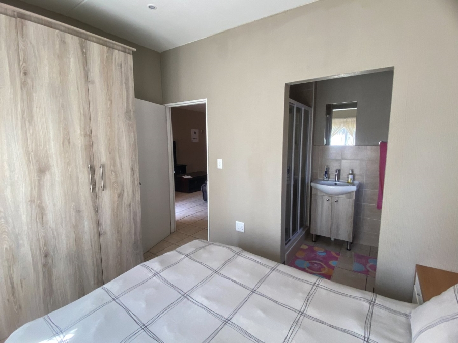 3 Bedroom Property for Sale in Wilgeheuwel Gauteng