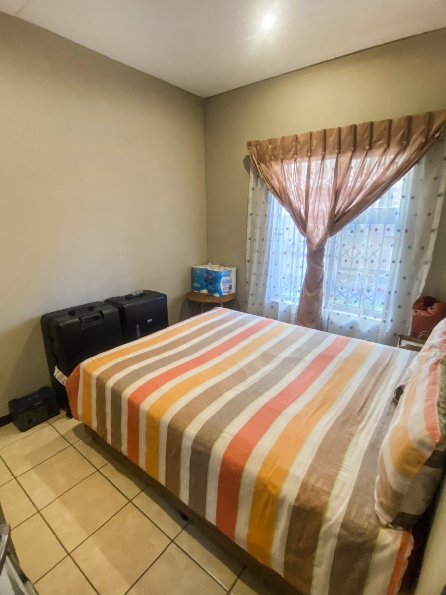 3 Bedroom Property for Sale in Wilgeheuwel Gauteng