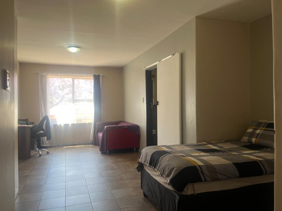 1 Bedroom Property for Sale in Hatfield Gauteng