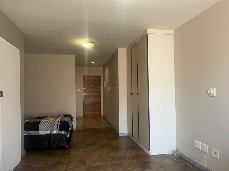 1 Bedroom Property for Sale in Hatfield Gauteng