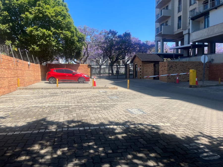 1 Bedroom Property for Sale in Hatfield Gauteng