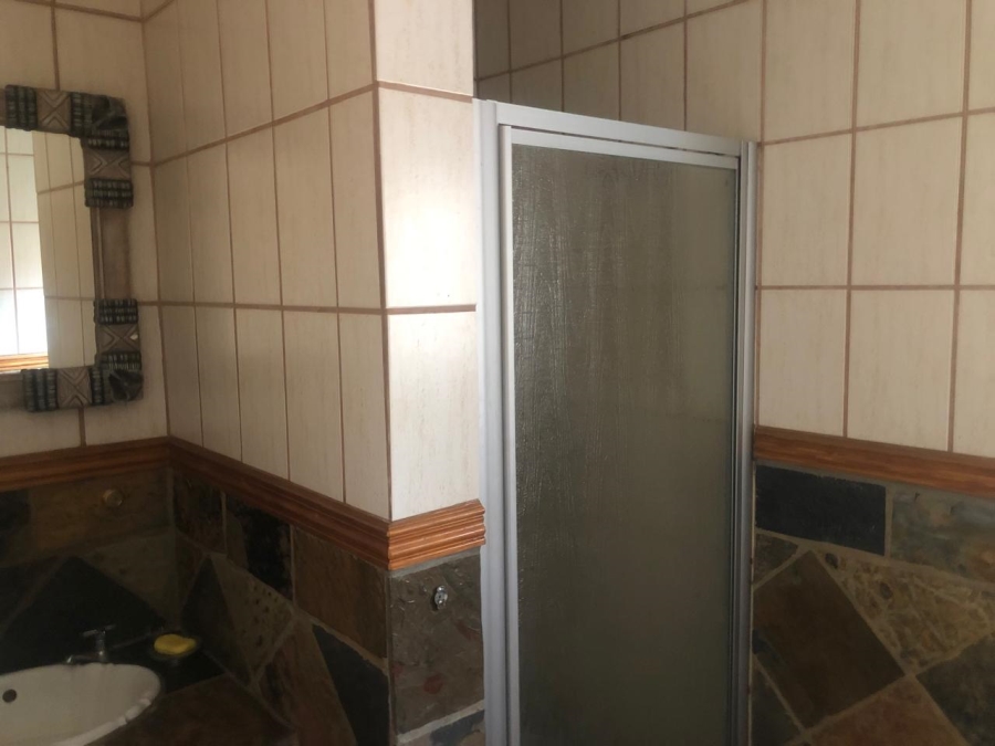 4 Bedroom Property for Sale in Amandasig Gauteng