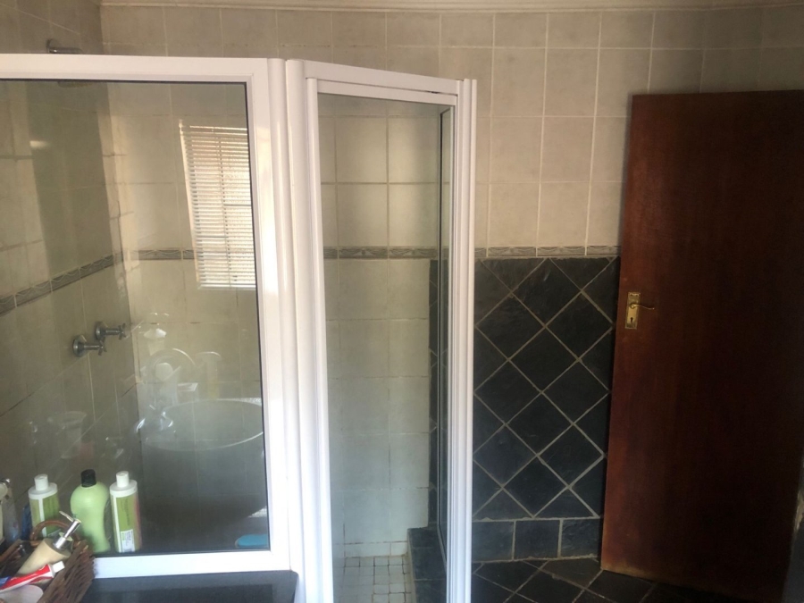 4 Bedroom Property for Sale in Amandasig Gauteng