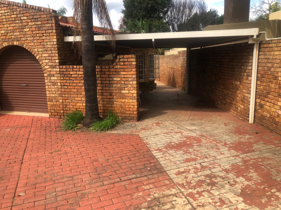 4 Bedroom Property for Sale in Amandasig Gauteng