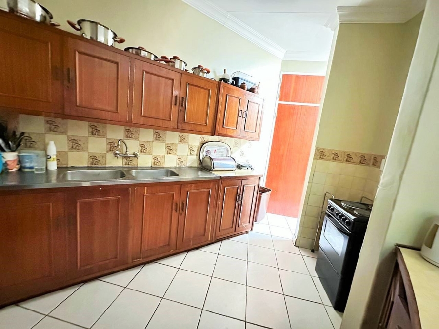 3 Bedroom Property for Sale in Eldoraigne Gauteng