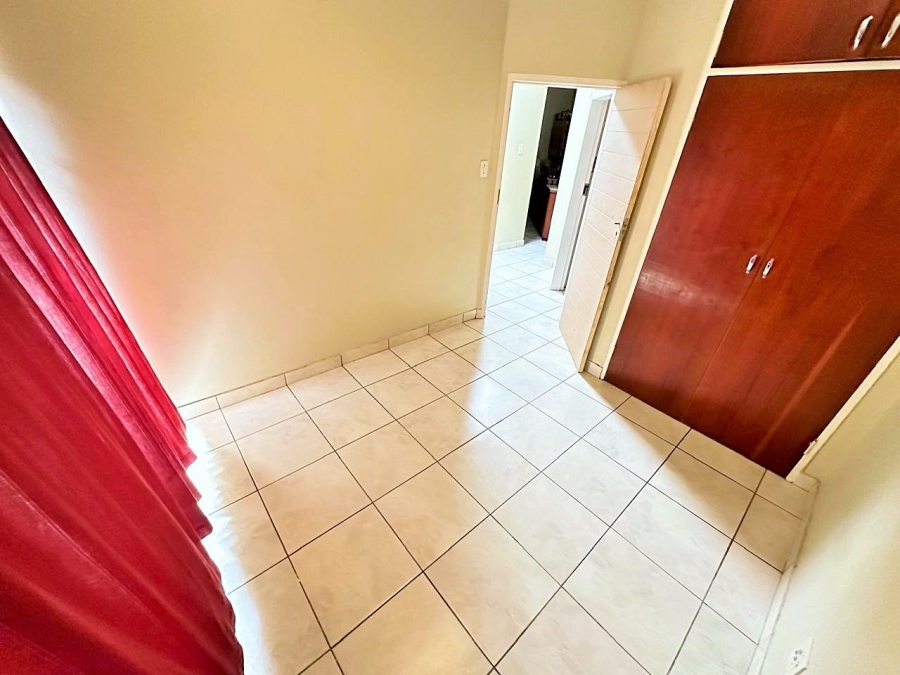3 Bedroom Property for Sale in Eldoraigne Gauteng