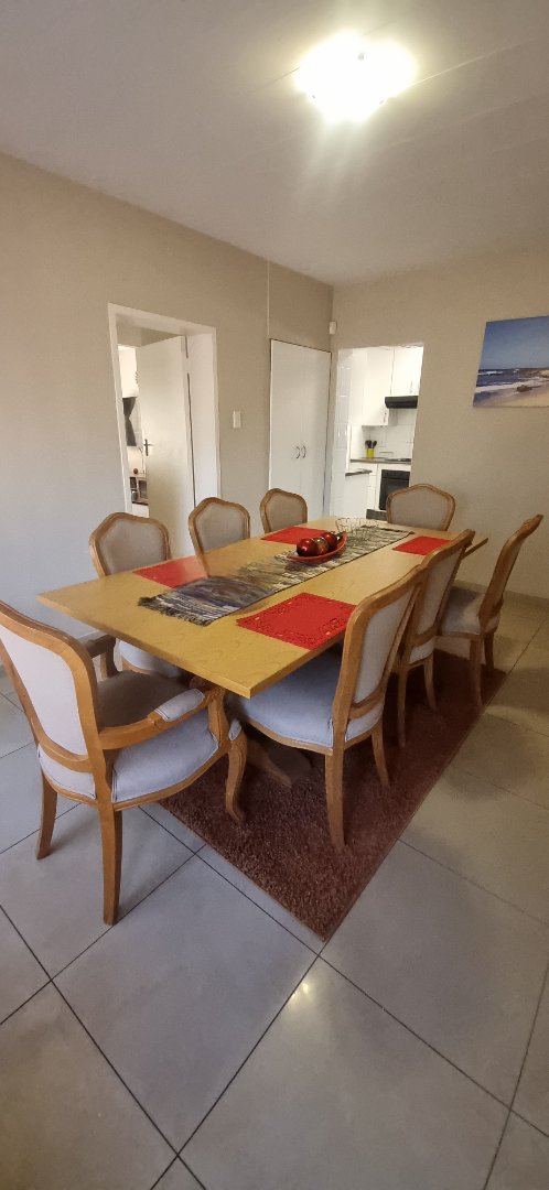 4 Bedroom Property for Sale in Constantia Kloof Gauteng