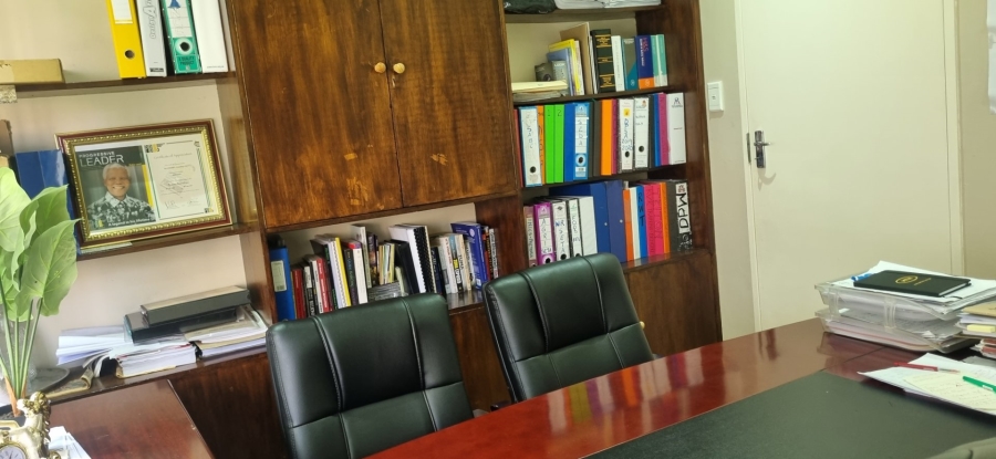 4 Bedroom Property for Sale in Constantia Kloof Gauteng