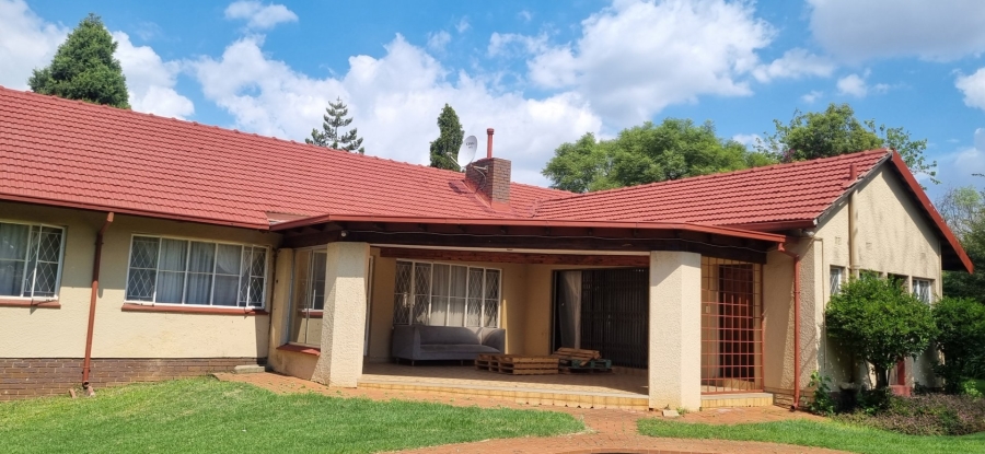 4 Bedroom Property for Sale in Constantia Kloof Gauteng