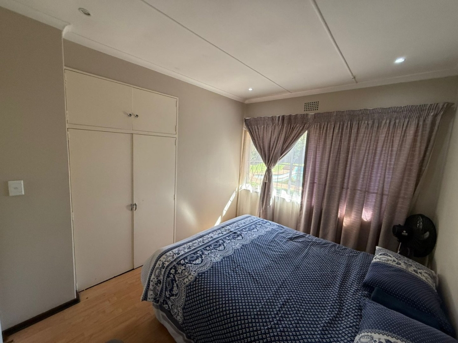 4 Bedroom Property for Sale in Constantia Kloof Gauteng
