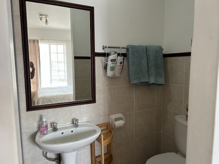 1 Bedroom Property for Sale in Sagewood Gauteng
