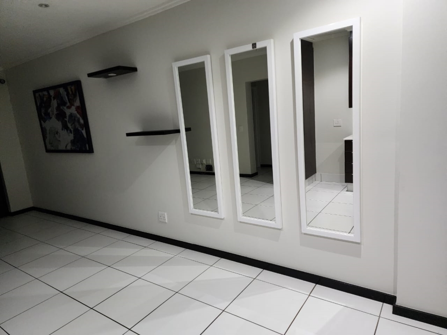 To Let 3 Bedroom Property for Rent in Lonehill Gauteng