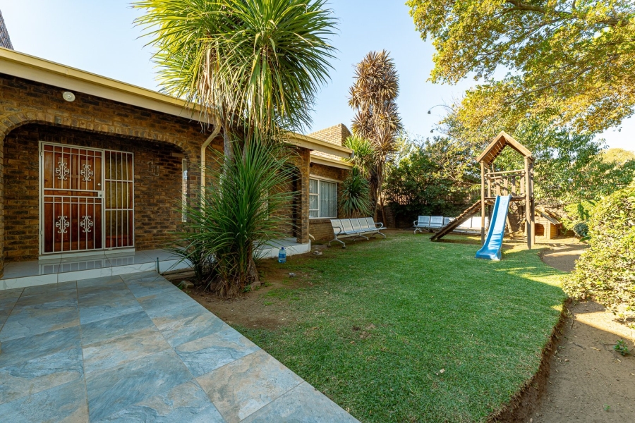 3 Bedroom Property for Sale in Fleurhof Gauteng