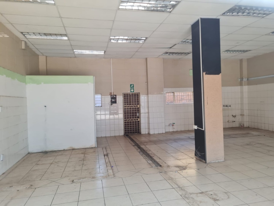 To Let Commercial Property for Rent in Lenasia Ext 1 Gauteng