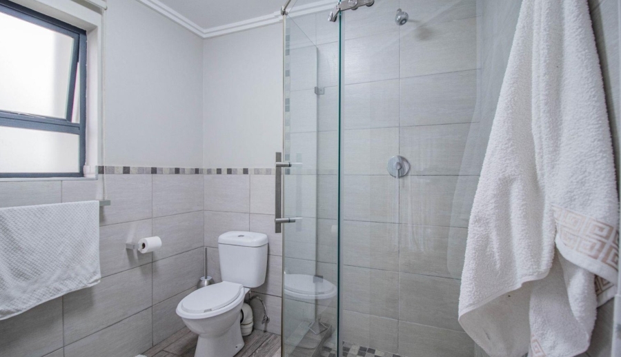 3 Bedroom Property for Sale in Sebenza Gauteng