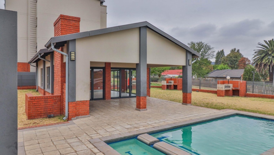 3 Bedroom Property for Sale in Sebenza Gauteng