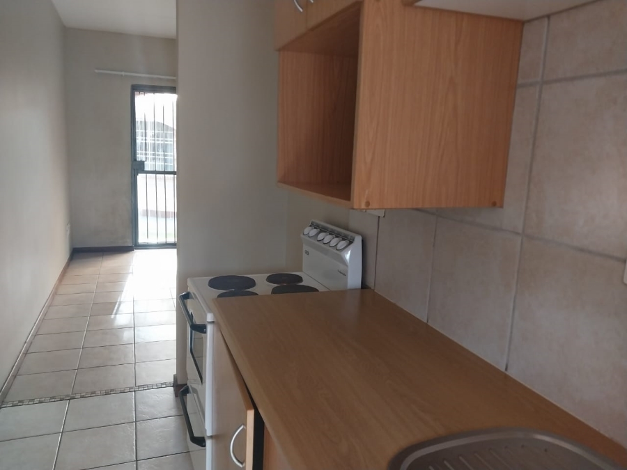 To Let 1 Bedroom Property for Rent in Hillcrest Gauteng