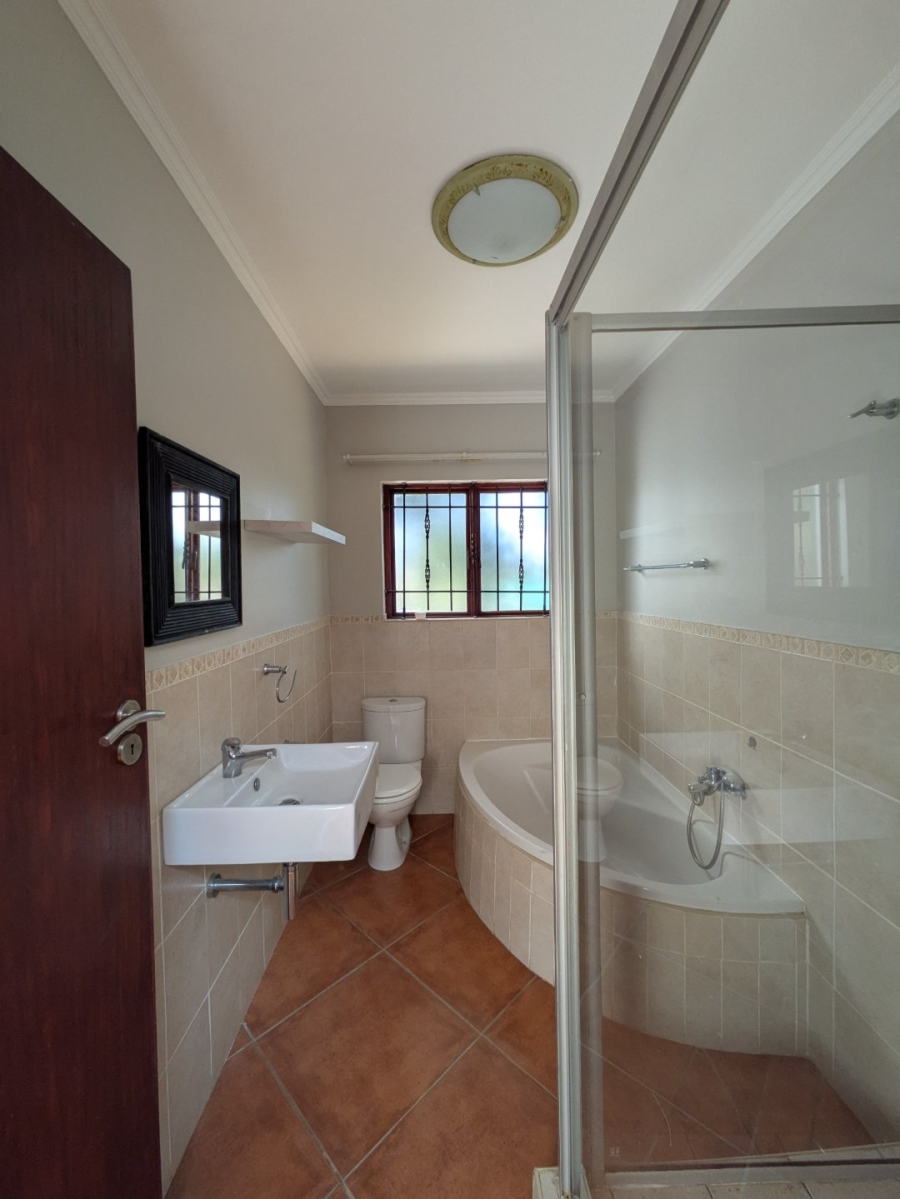 To Let 5 Bedroom Property for Rent in Weltevreden Park Gauteng