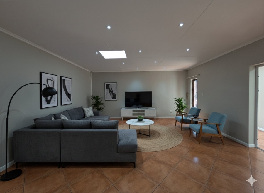 To Let 5 Bedroom Property for Rent in Weltevreden Park Gauteng