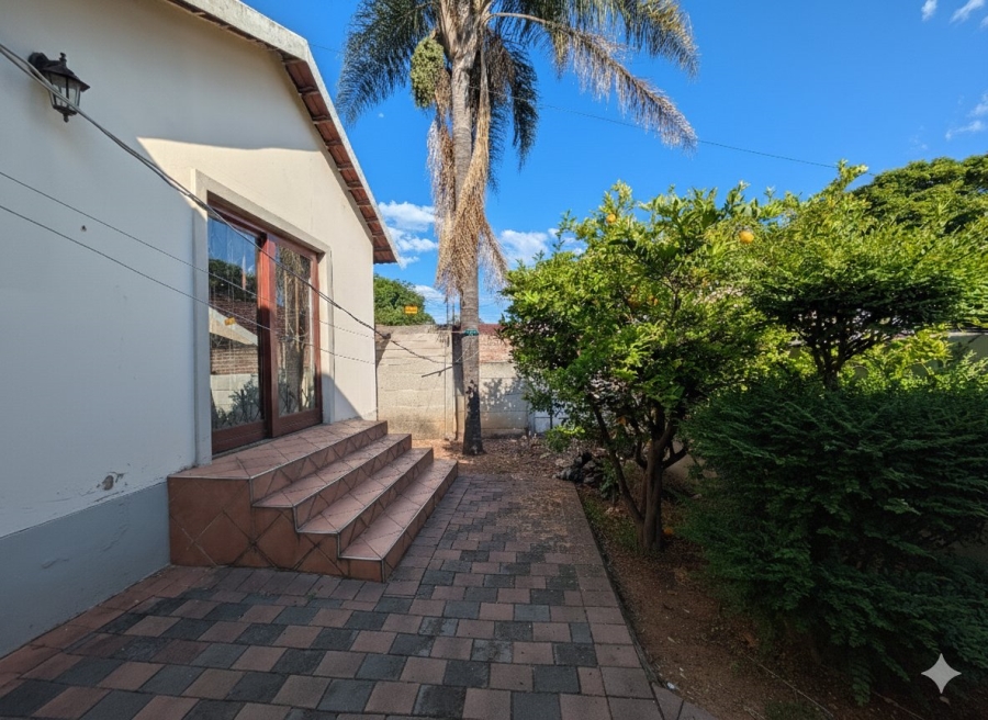 3 Bedroom Property for Sale in Weltevreden Park Gauteng