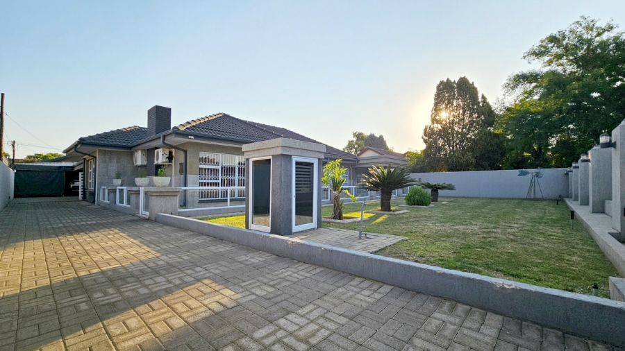 4 Bedroom Property for Sale in Arcon Park Gauteng